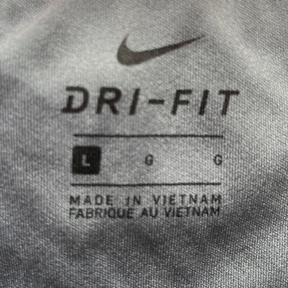 Girls large pink and gray nike shorts - Picture 3 of 3